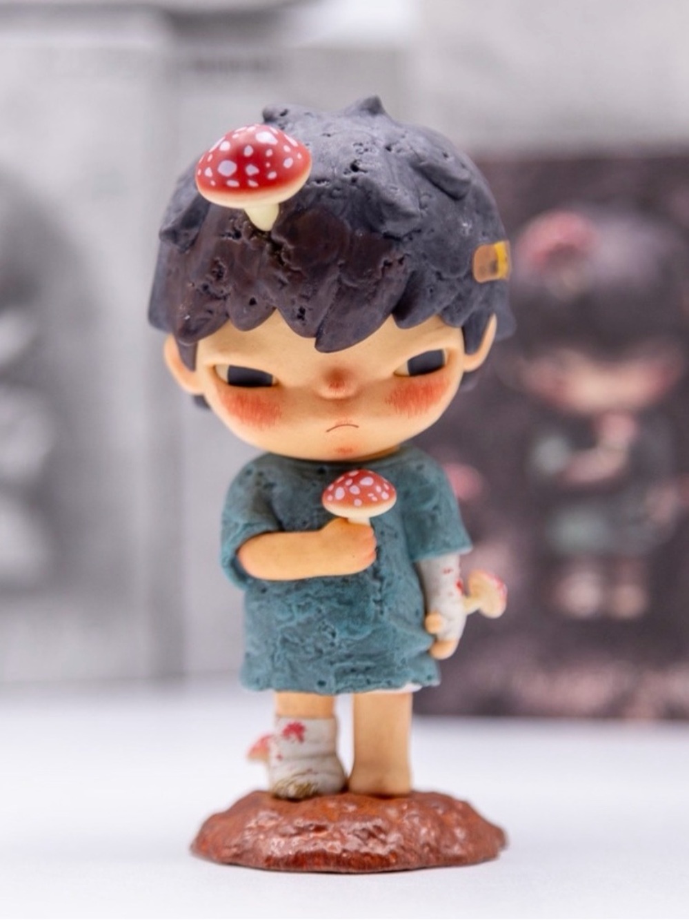Hirono POP MART Reshape Figurine - Parasite
